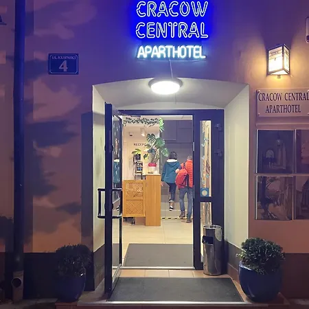 Cracow Central Aparthotel-3